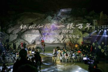 记者:拜仁知道1500万欧报价会被拒,目的是打动脆皮主动提出