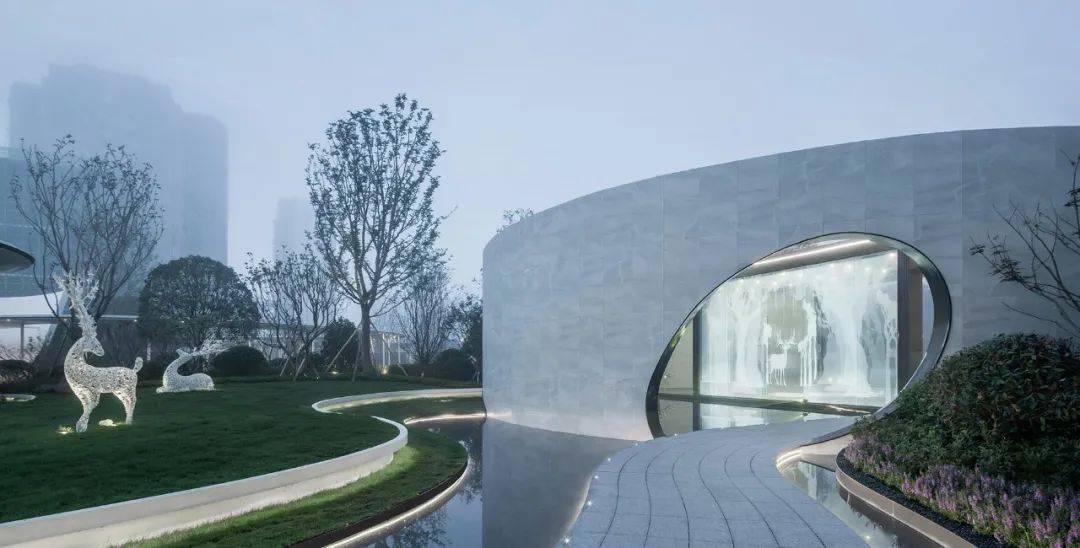 当留学生回国之后,想吃中国菜时,去中餐馆的时候却看傻眼了
