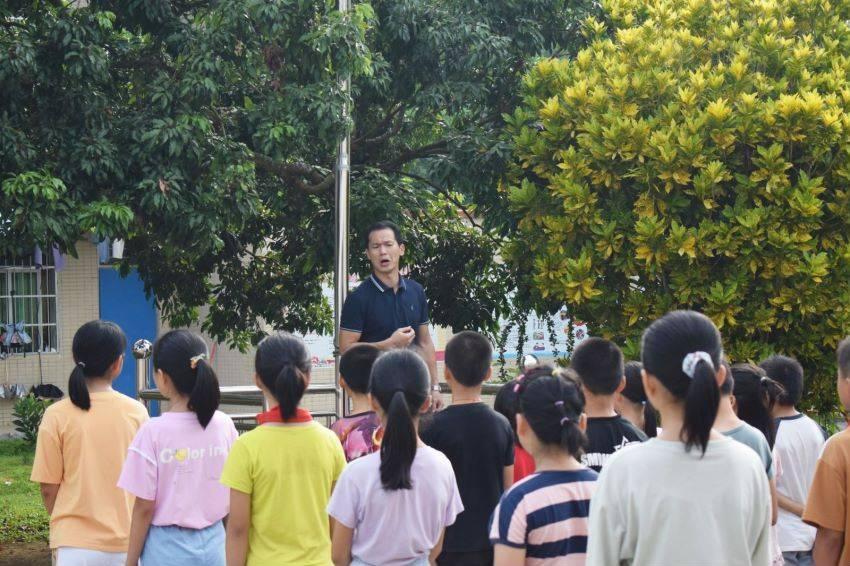 以雪为令 浙江多地高速抗雪防冻保畅通